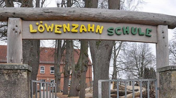 Löwenzahn-Schule