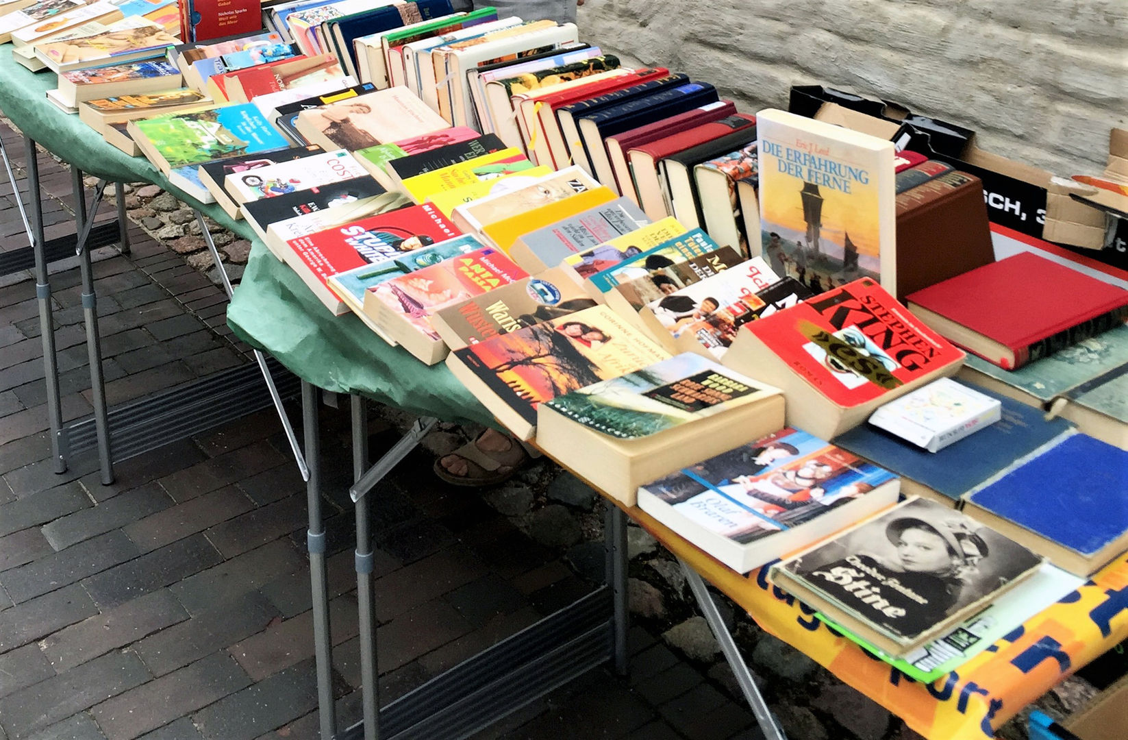 Bücherflohmarkt