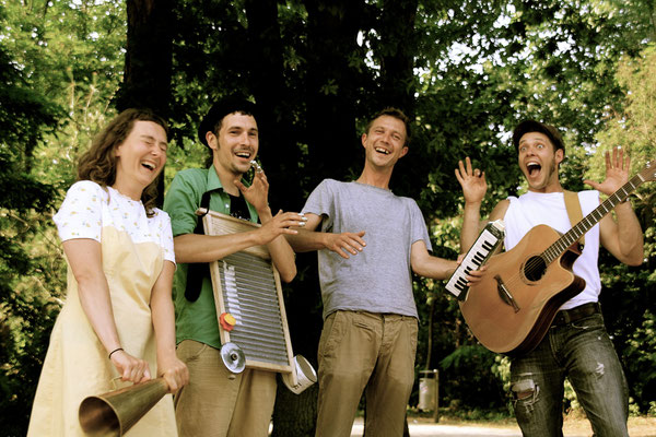 Mary Jane und the Baltic Sweet Jazz Orchestra | Sa. 17.30 Uhr Mary Jane und the Baltic Sweet Jazz Orchestra | Sa. 17.30 Uhr