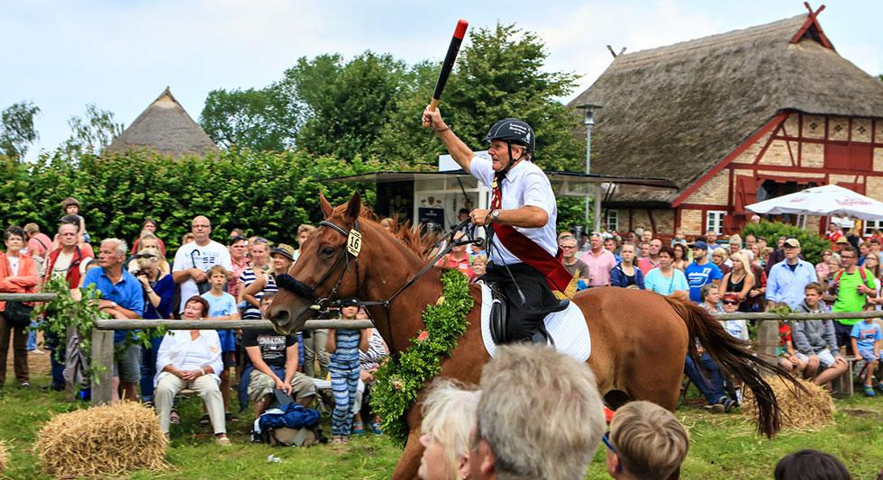  Tonnenfest in Klockenhagen