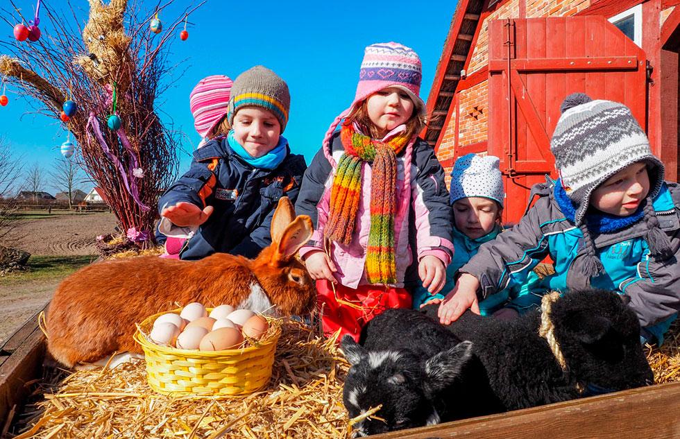 Ostern mit der Familie im Freilichtmuseum Klockenhagen